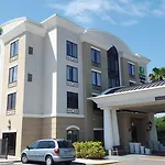 Holiday Inn Express Hotel & Suites Tampa-Usf-Busch Gardens By Ihg
