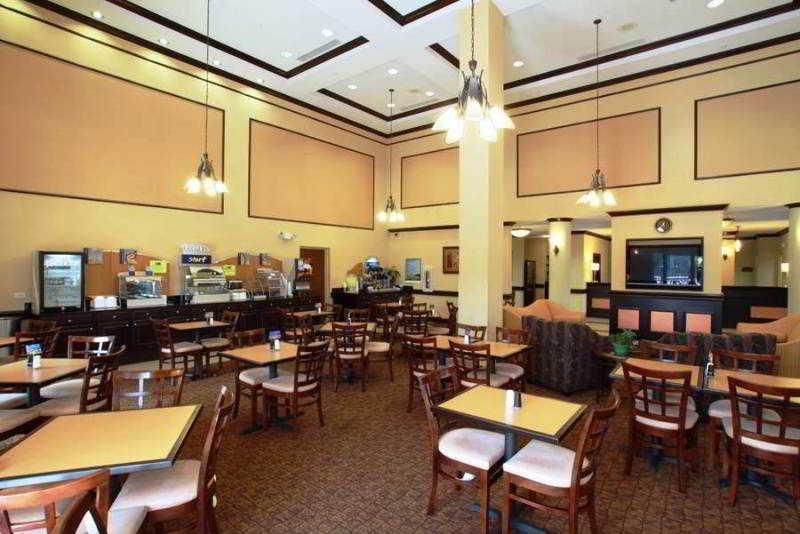 Express & Tampa-usf-busch Gardens By Ihg Hotel