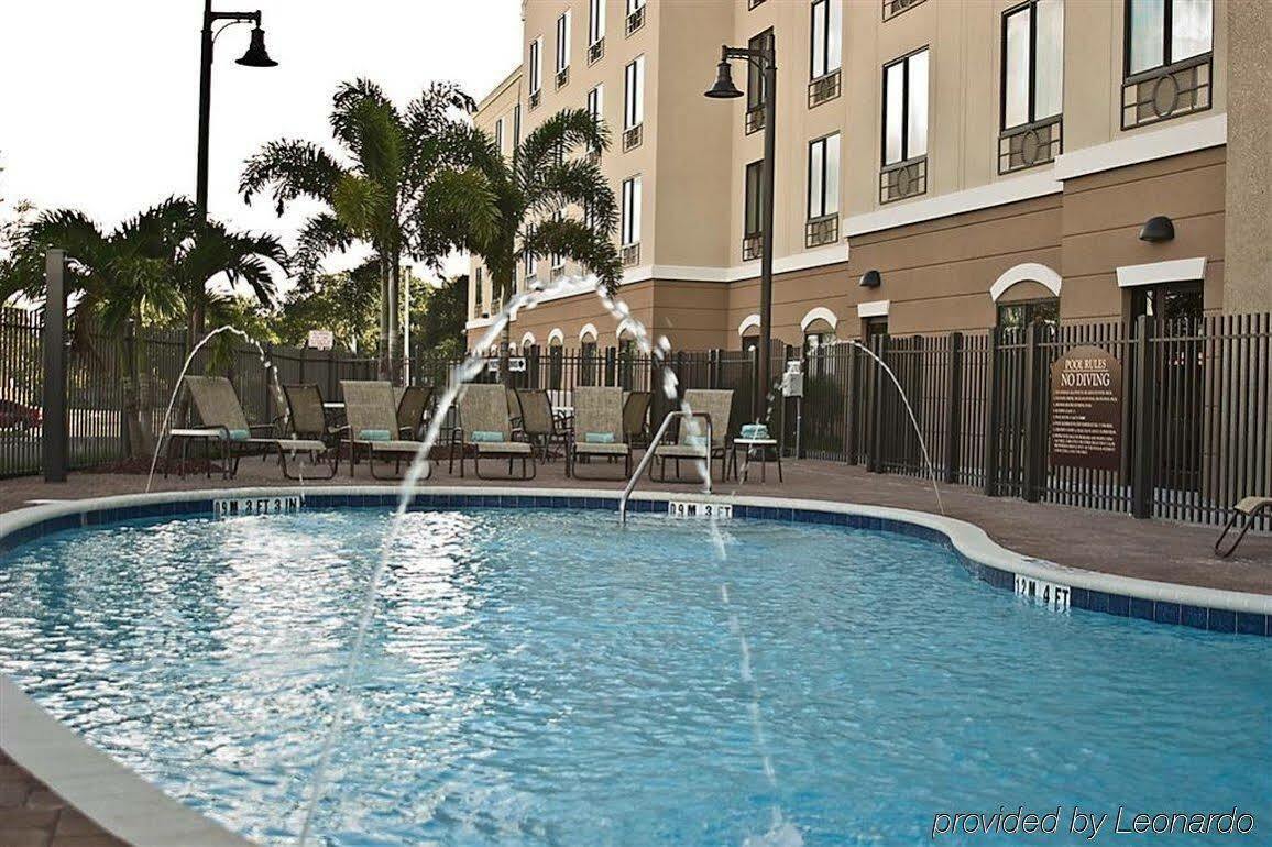 Express & Tampa-usf-busch Gardens By Ihg 2* Tampa